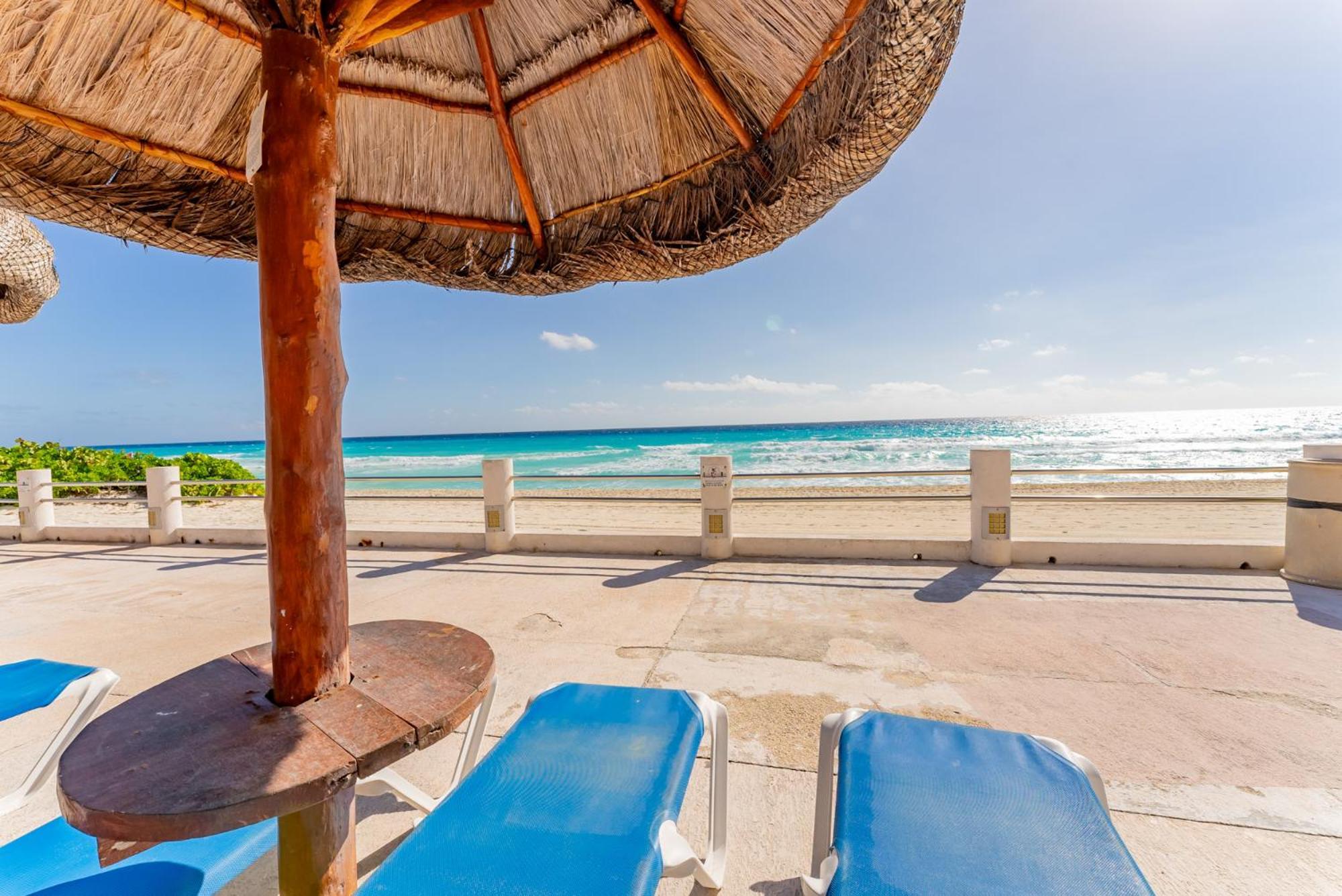Amazing Caribbean Ocean View At Villas Marlin In Cancun Exterior photo